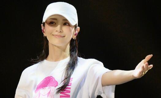 滨崎步回应儿子生父传闻:不是马斯克